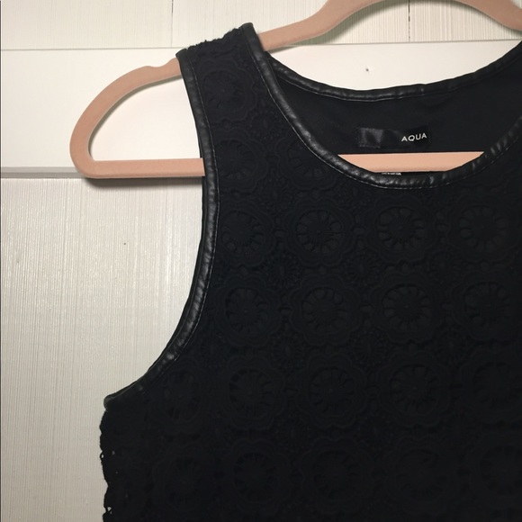 Crochet black top with leather detail - Picture 2 of 3